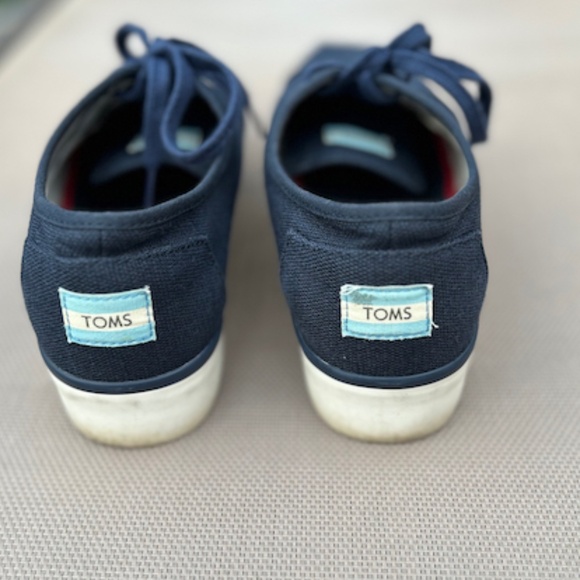 TOMS Navy Canvas Sneakers - Picture 7 of 9